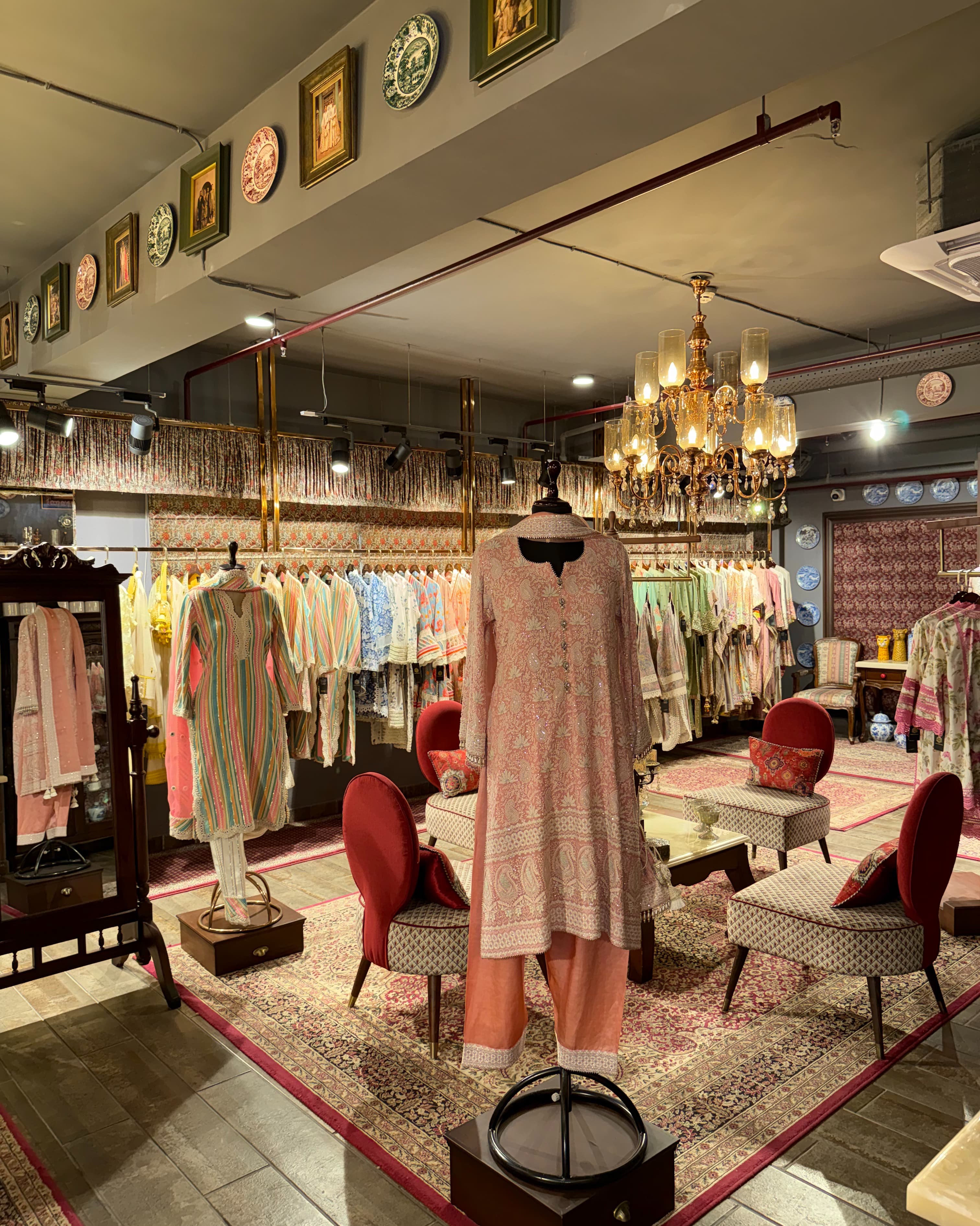 Gallery right top