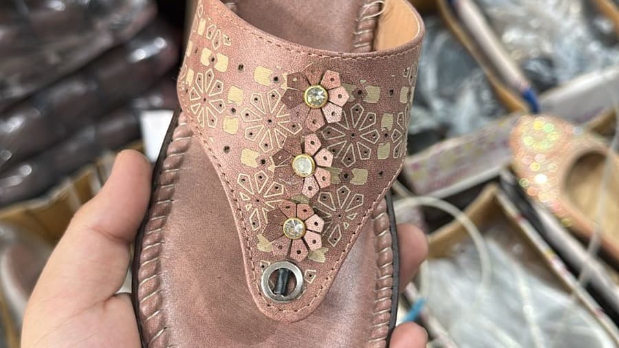 Ladies foot wear