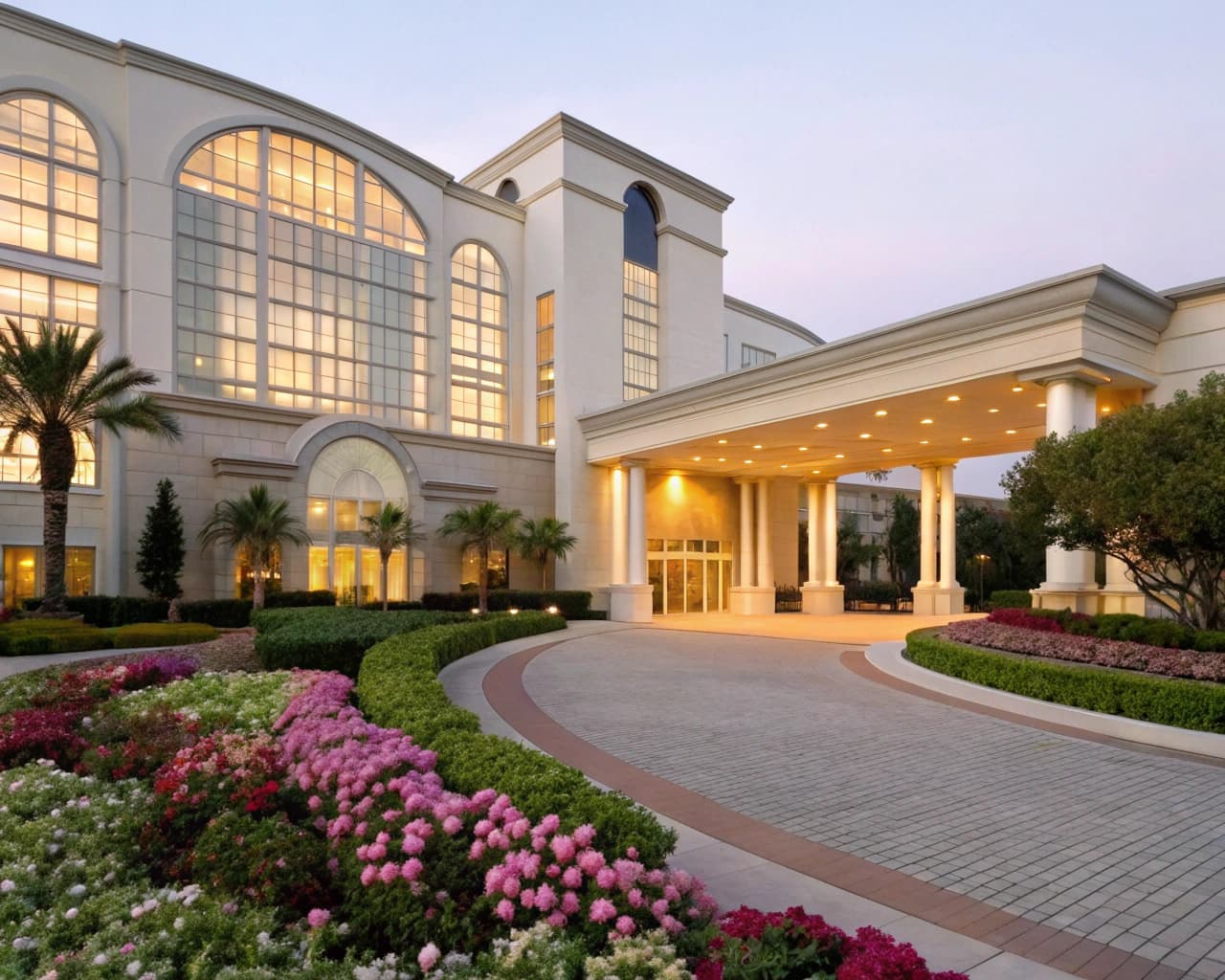 Hotels, Motels & Inns